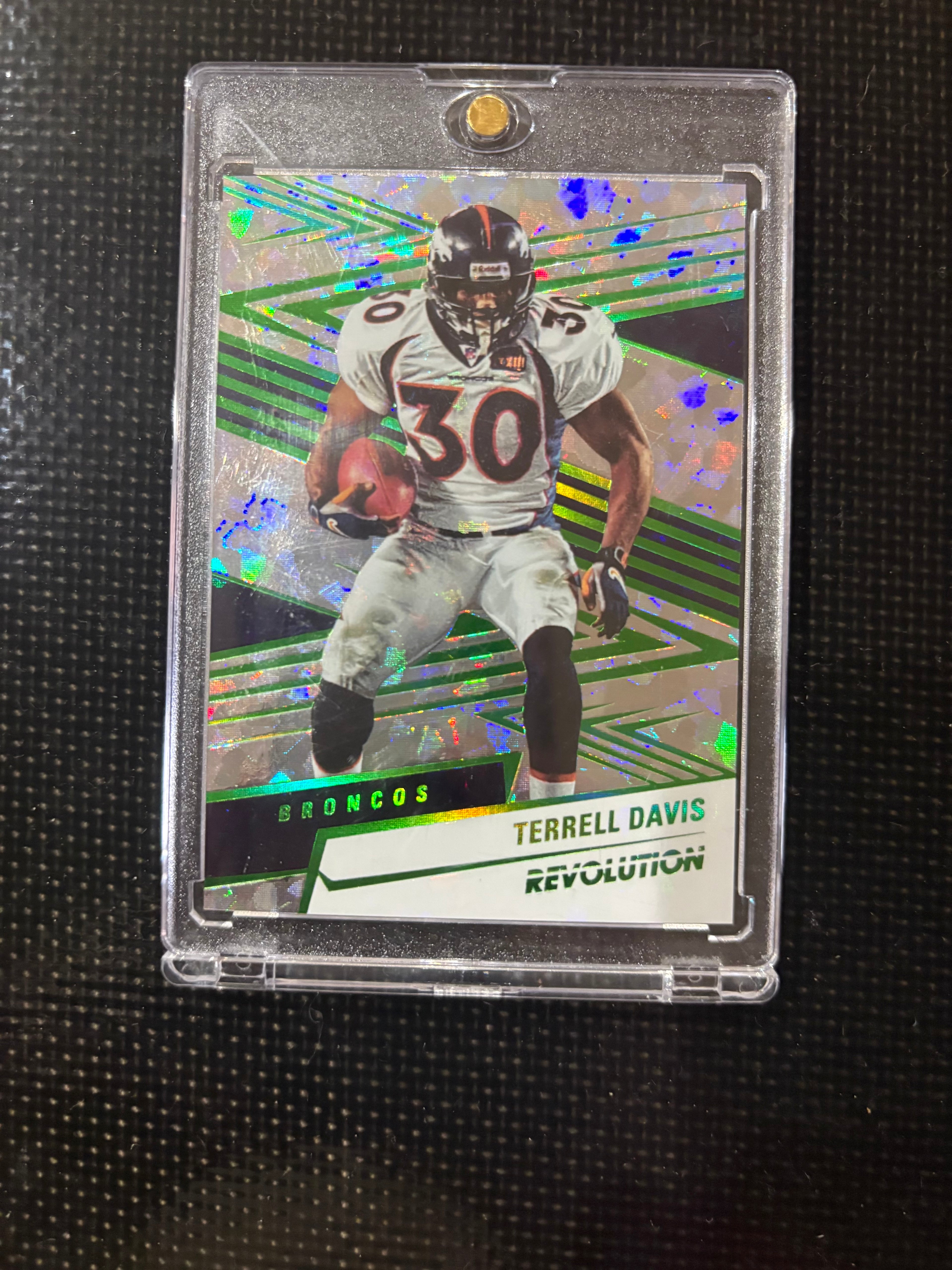2025 Panini Revolution